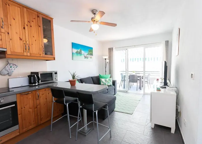 Hilltop Vista Apartment